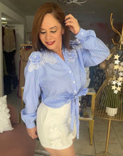 Cargar imagen en el visor de la galería, Blusa manga larga
