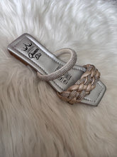 Cargar imagen en el visor de la galería, SHOES
