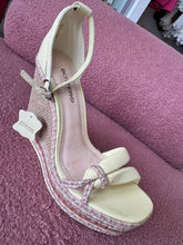 Cargar imagen en el visor de la galería, SHOES
